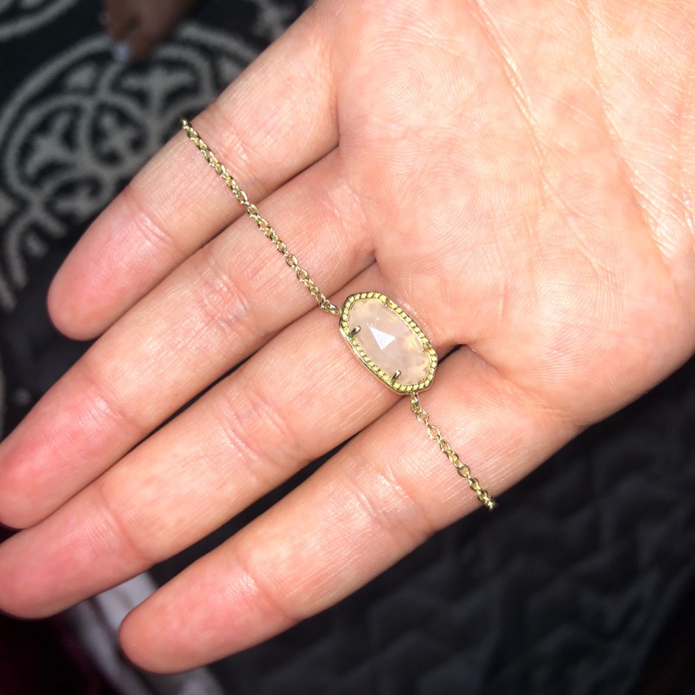 Kendra Scott Elisa pendant necklace in Rose Quartz